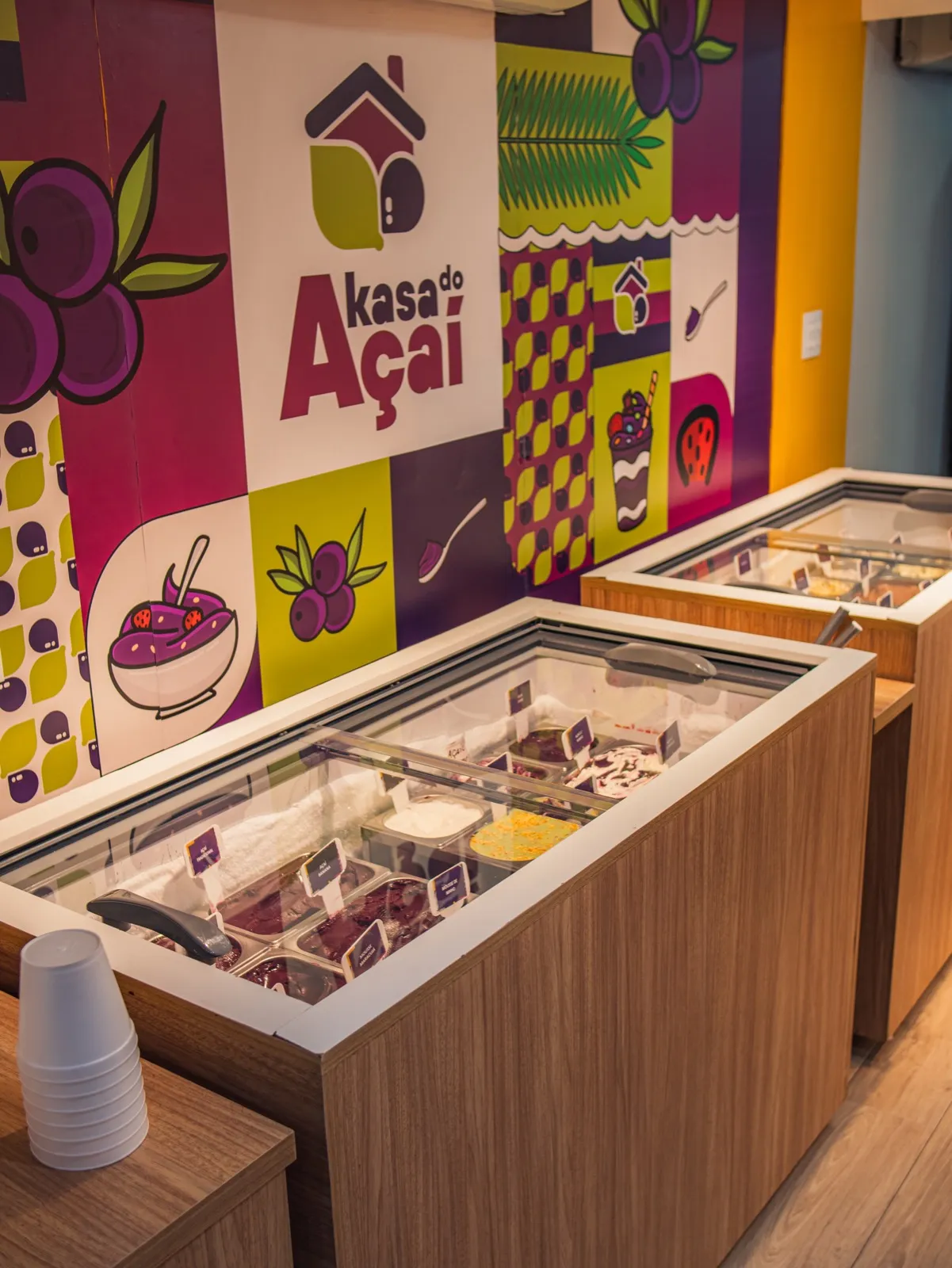 Ilhas de self-service da loja Akasa